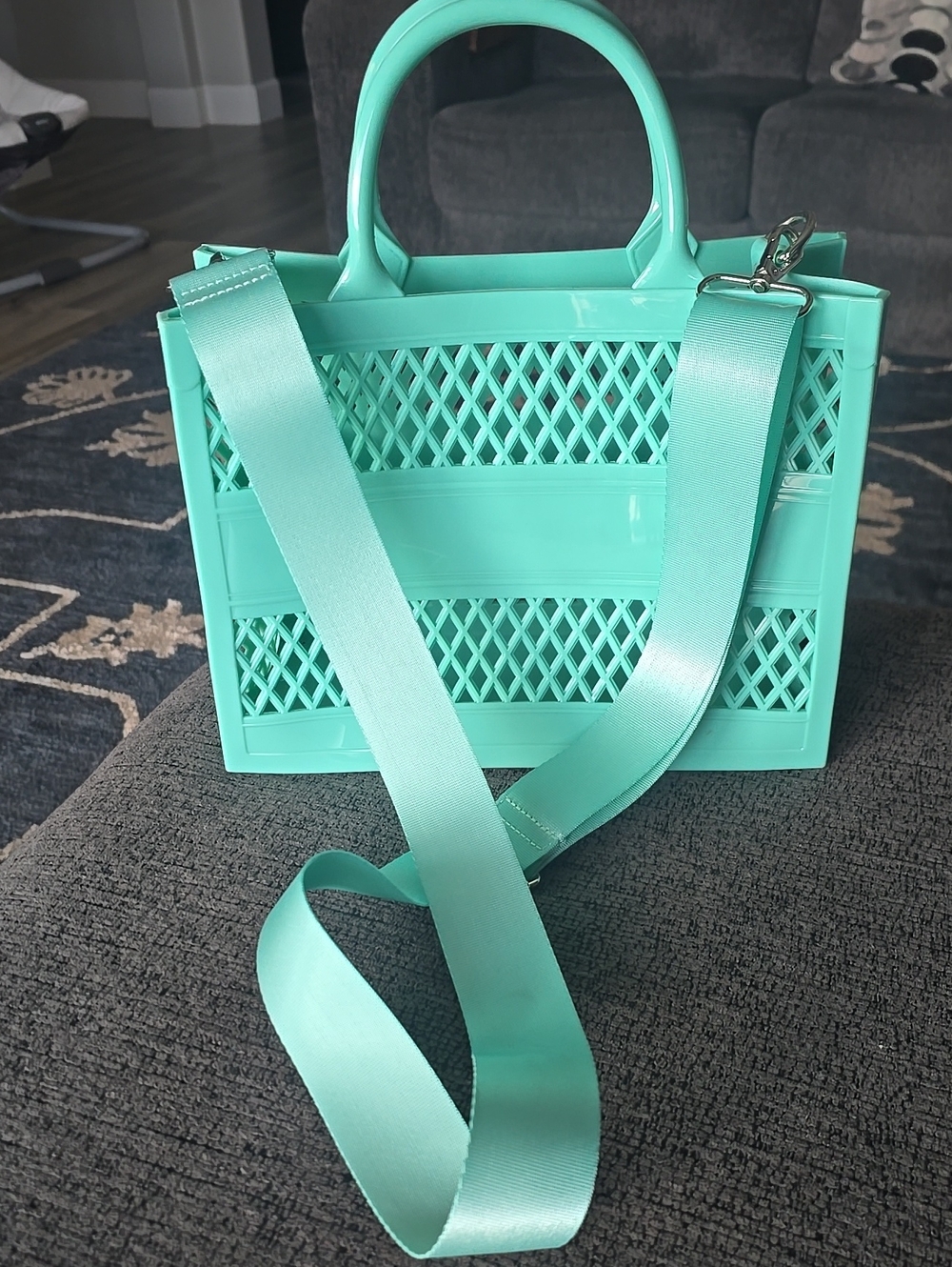 Mint Green Women’s Jelly Tote Bag with Detachable Strap